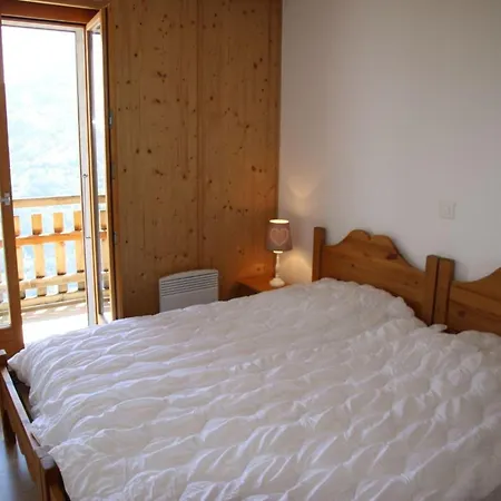 In With Mountain View * Veysonnaz