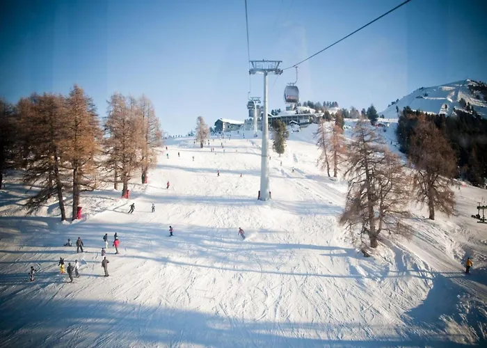 Chalet In With Mountain View Veysonnaz